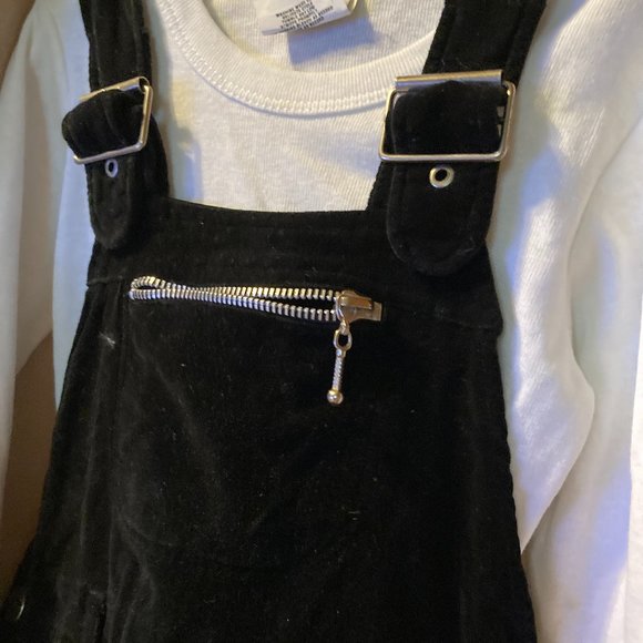 BLACK OVERALLS WITH WHITE TOP LONG SLEEVE CUTE